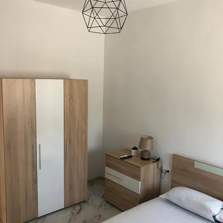 Spacious New Near The Sea! Apartmán